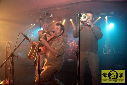 El Bosso und Die Ping Pongs (D) Alte Kaffeeroesterei, Plauen 08. Dezember 2006 (15).JPG